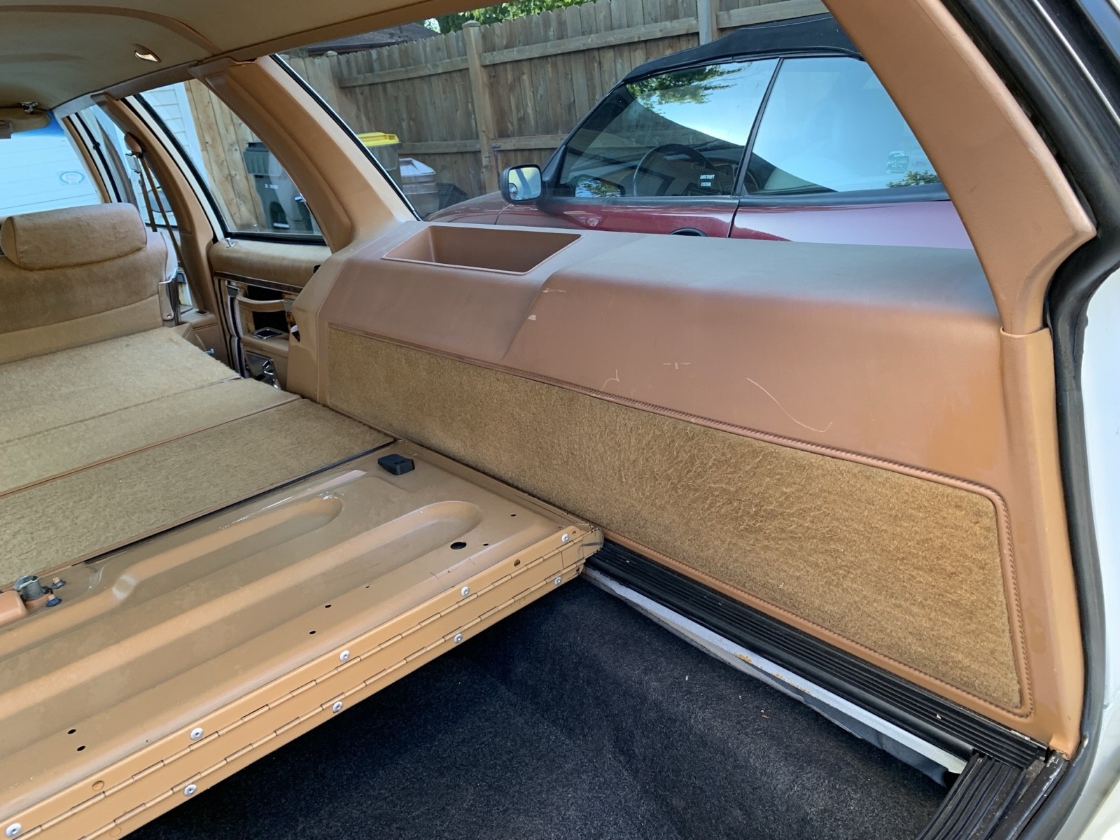 Pontiac-Grand-Safari-6.6-1978-30