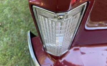 Pontiac-Grand-prix-1975-Burgundy-White-12