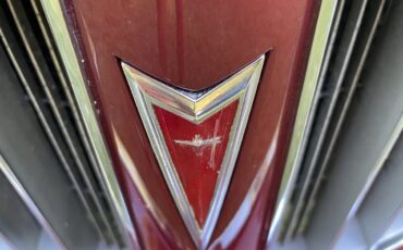 Pontiac-Grand-prix-1975-Burgundy-White-13