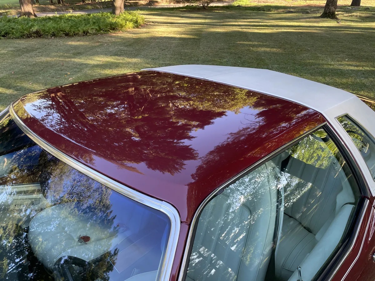 Pontiac-Grand-prix-1975-Burgundy-White-6