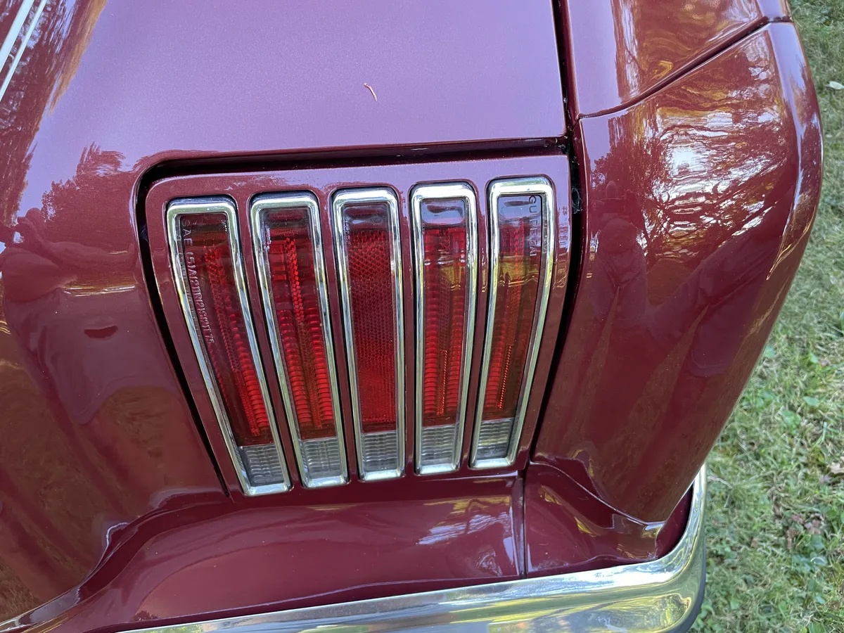 Pontiac-Grand-prix-1975-Burgundy-White-8