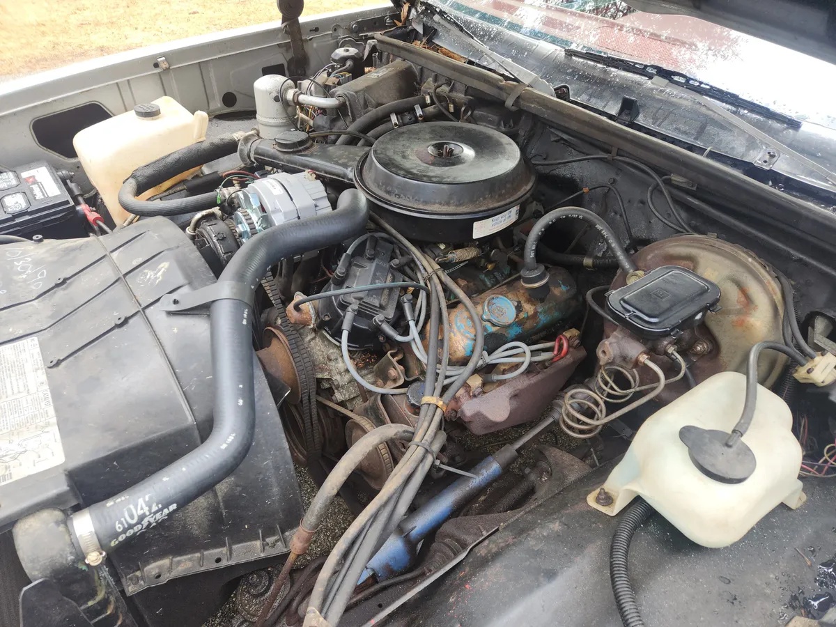 Pontiac-Grand-prix-1979-Gray-Red-1