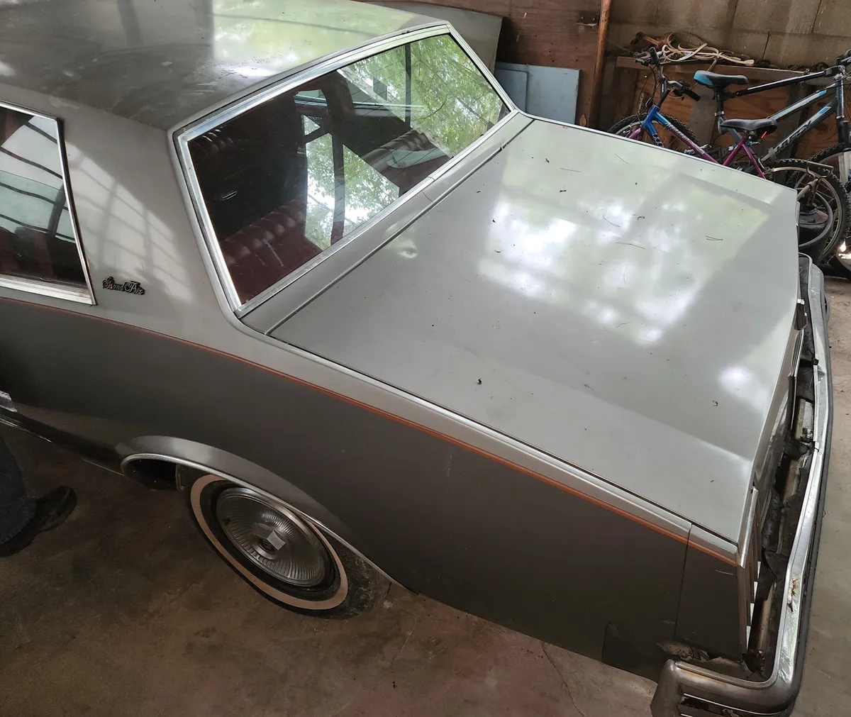 Pontiac-Grand-prix-1979-Gray-Red-8