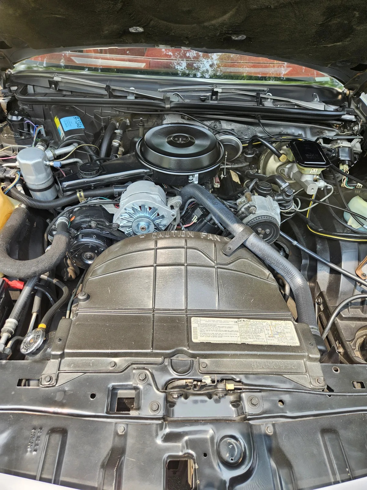 Pontiac-Grand-prix-1983-Silver-Sand-Metallic-Maroon-10