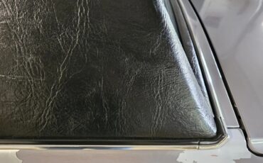 Pontiac-Grand-prix-1983-Silver-Sand-Metallic-Maroon-15