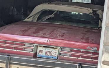 Pontiac-Grand-ville-1975-Red-White-2