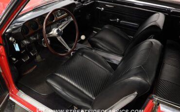 Pontiac-Gto-1965-Montero-Red-Black-10
