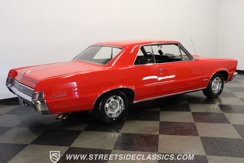 Pontiac-Gto-1965-Montero-Red-Black-17