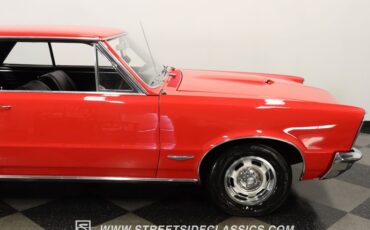 Pontiac-Gto-1965-Montero-Red-Black-30