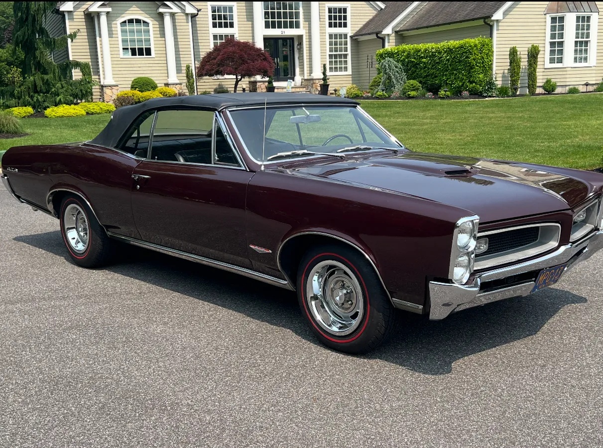 Pontiac-Gto-1966-18