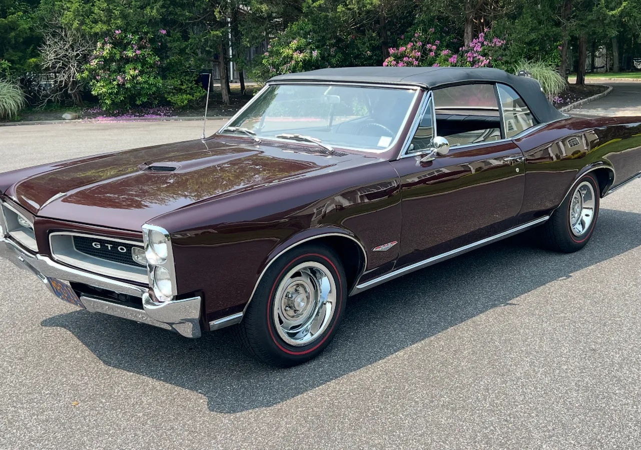 Pontiac-Gto-1966-19