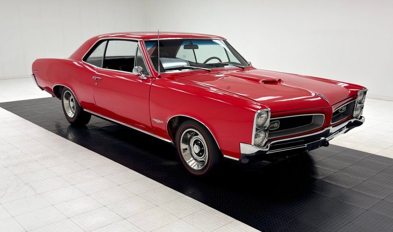 Pontiac-Gto-1966-Montero-Red-Black-14