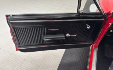 Pontiac-Gto-1966-Montero-Red-Black-38