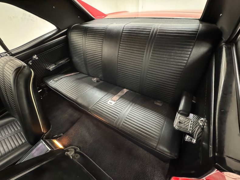 Pontiac-Gto-1966-Montero-Red-Black-42