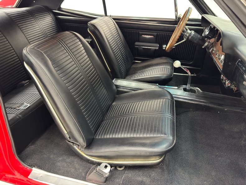 Pontiac-Gto-1966-Montero-Red-Black-43
