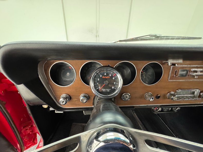 Pontiac-Gto-1966-Montero-Red-Black-47