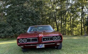 Pontiac-Gto-1968-Maroon-White-1