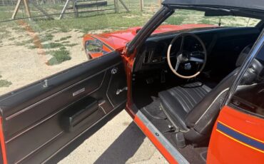 Pontiac-Gto-1969-Carosel-Red-Black-2