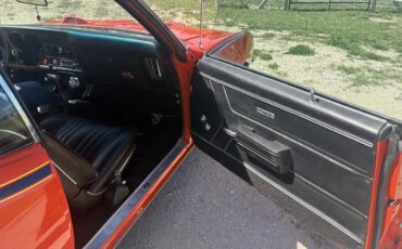 Pontiac-Gto-1969-Carosel-Red-Black-3