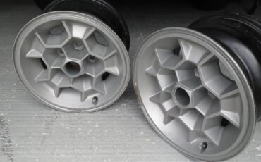 Pontiac-Gto-1972-Cardinal-Red-Code-75-White-Interior-Completely-OverhauledLeather-Seats-19