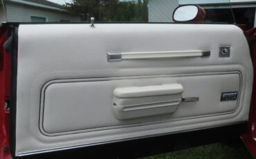 Pontiac-Gto-1972-Cardinal-Red-Code-75-White-Interior-Completely-OverhauledLeather-Seats-9