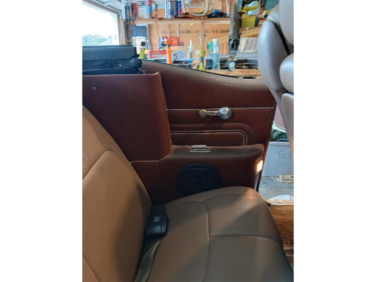 Pontiac-Lemans-1971-Greenpurple-stripes-Light-brown-1