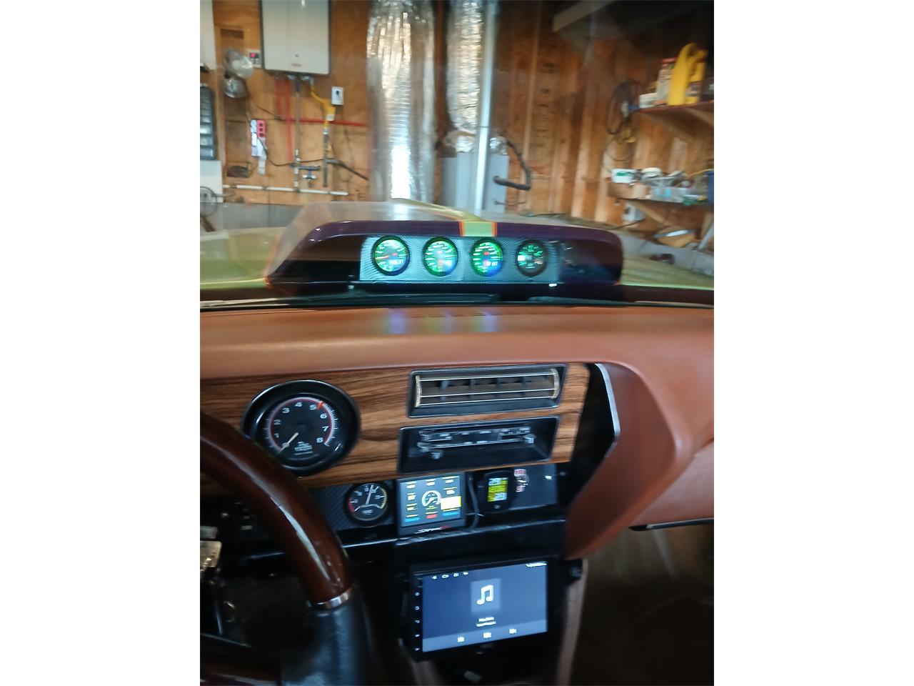 Pontiac-Lemans-1971-Greenpurple-stripes-Light-brown-12