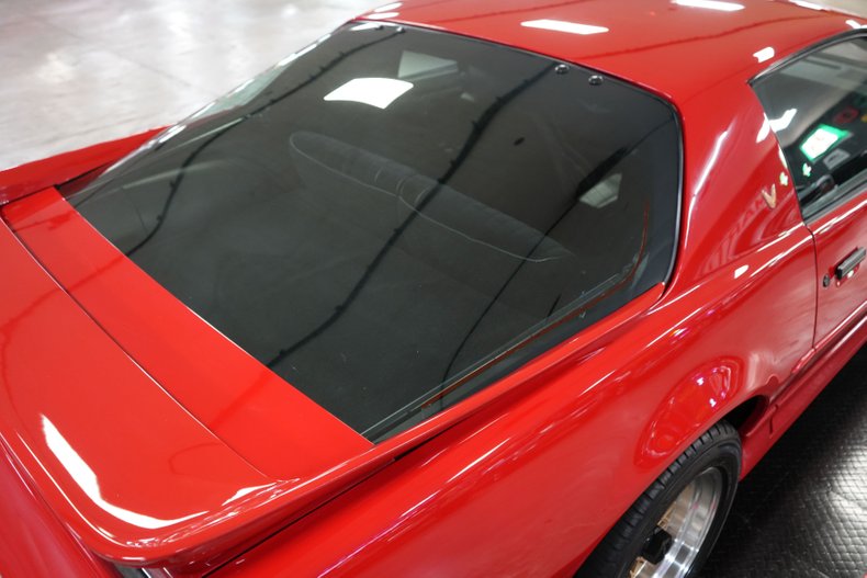 Pontiac-Other-1987-Red-Black-11