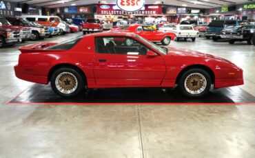 Pontiac-Other-1987-Red-Black-16