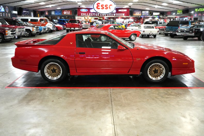 Pontiac-Other-1987-Red-Black-16