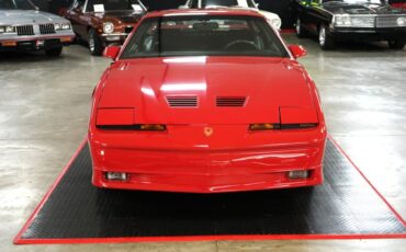 Pontiac-Other-1987-Red-Black-18