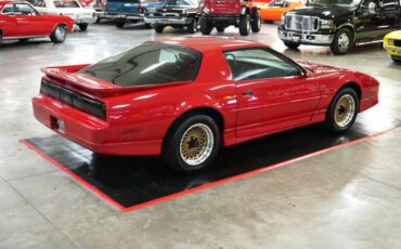 Pontiac-Other-1987-Red-Black-23