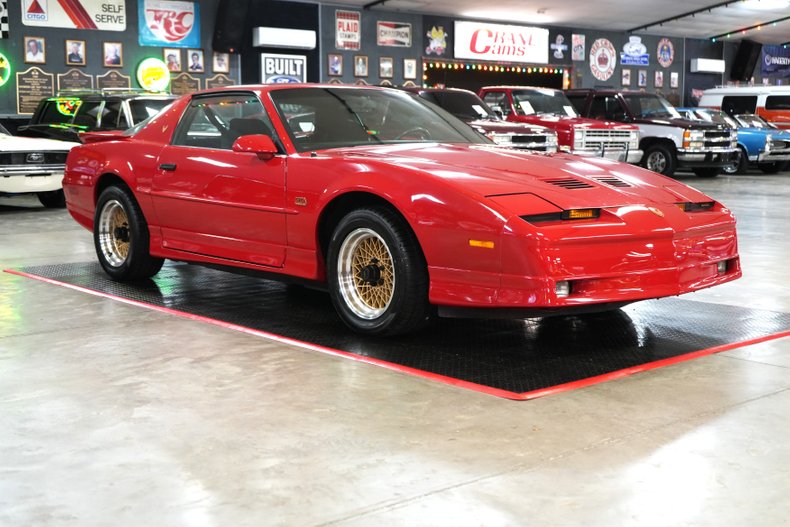 Pontiac-Other-1987-Red-Black-30