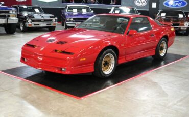 Pontiac-Other-1987-Red-Black