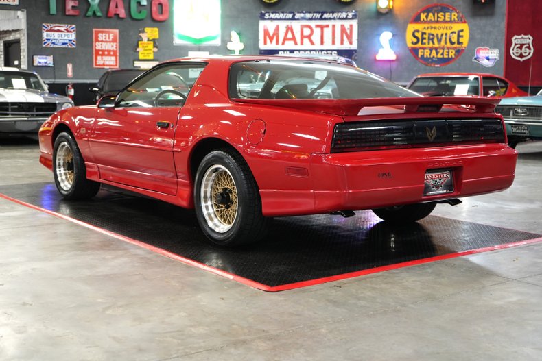 Pontiac-Other-1987-Red-Black-48