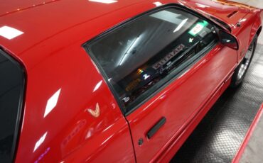 Pontiac-Other-1987-Red-Black-7