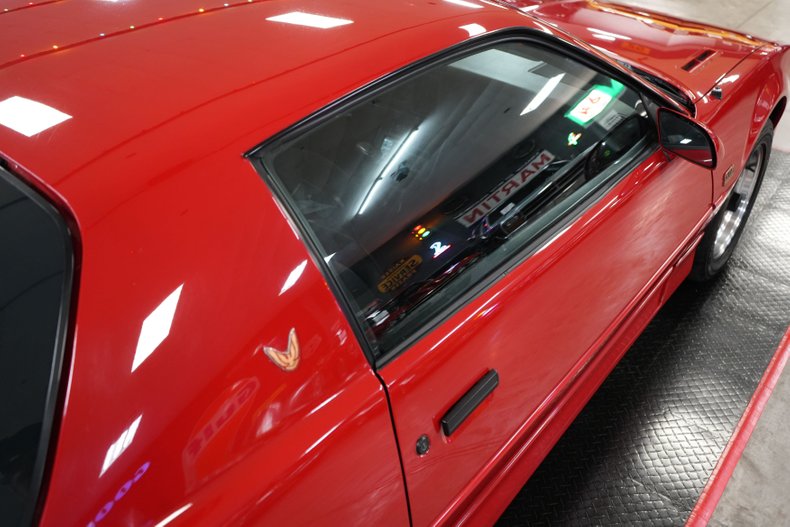 Pontiac-Other-1987-Red-Black-7