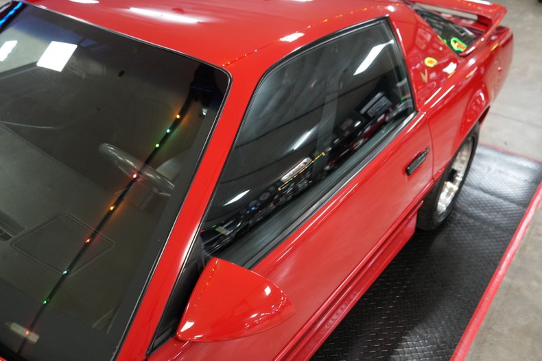 Pontiac-Other-1987-Red-Black-8