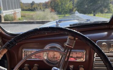 Pontiac-Silver-streak-1941-Black-Tan-1