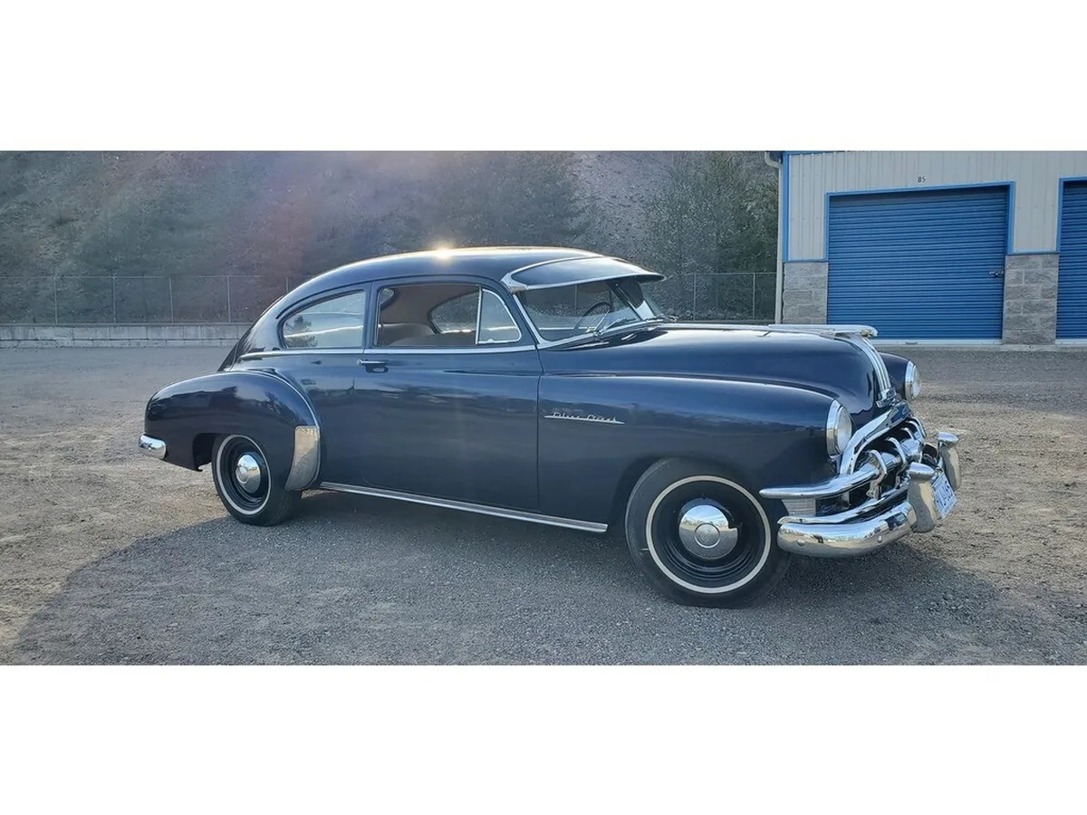 Pontiac-Silver-streak-1950-Navy-Blue-Tan-5