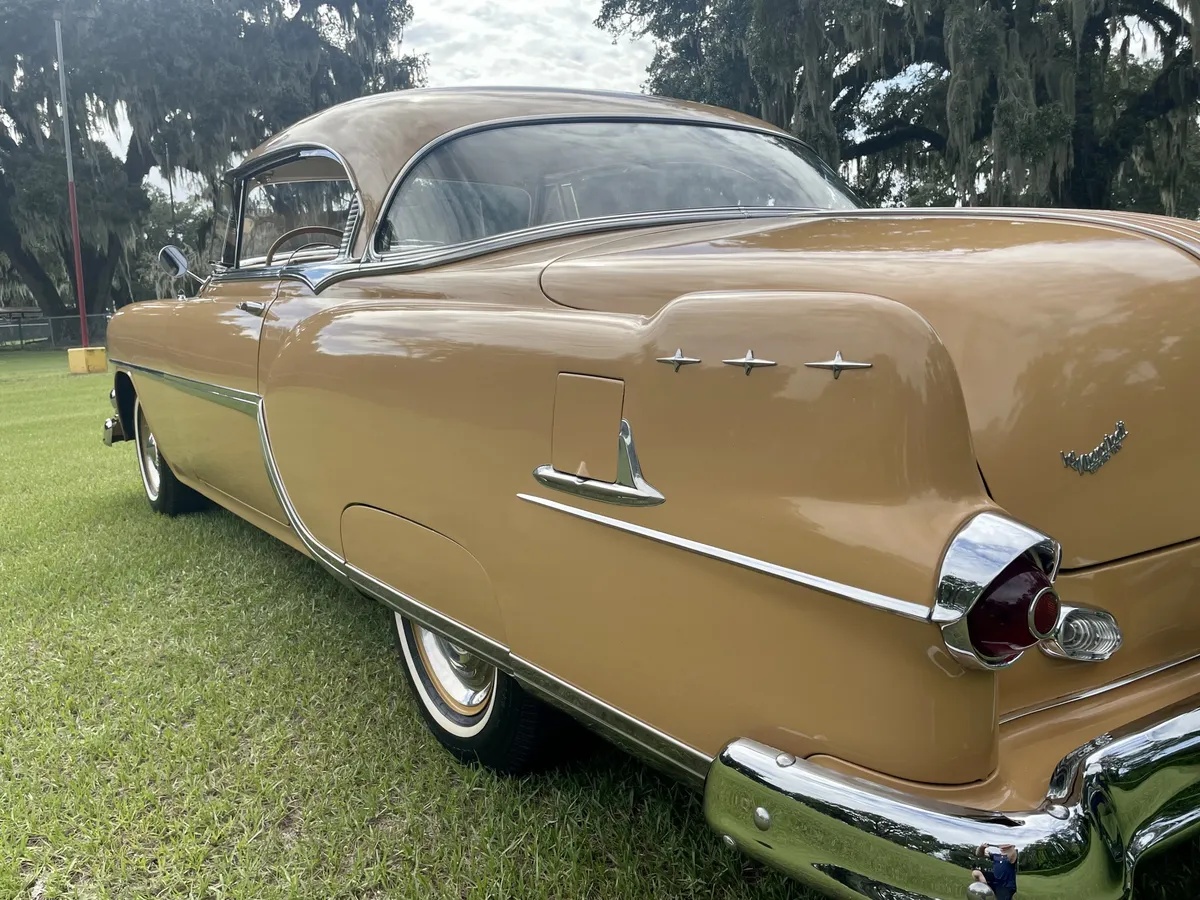 Pontiac-Star-chief-1954-Maize-Yellow-Beige-18
