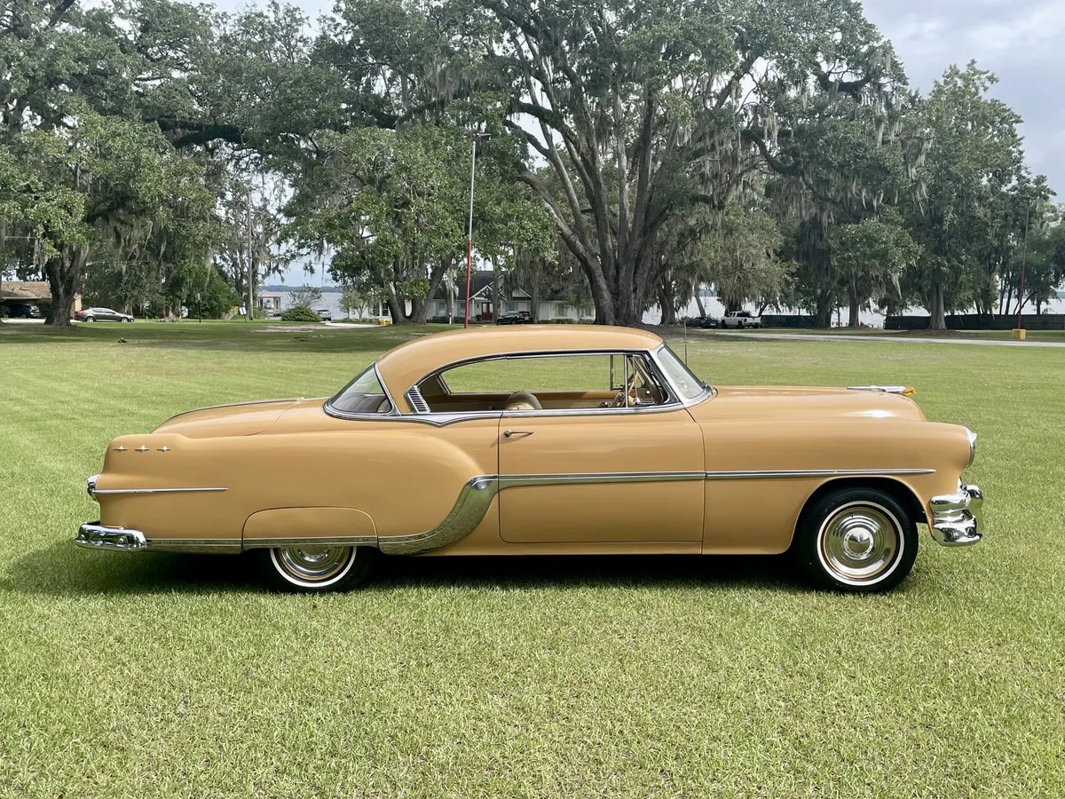 Pontiac-Star-chief-1954-Maize-Yellow-Beige-4