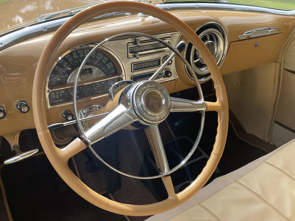 Pontiac-Star-chief-1954-Maize-Yellow-Beige-8