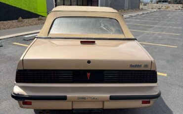 Pontiac-Sunbird-1987-Brown-13