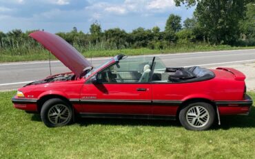 Pontiac-Sunbird-1991-4