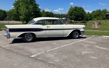 Pontiac-Super-chief-1957-Kenya-IvoryBlack-Ac-15