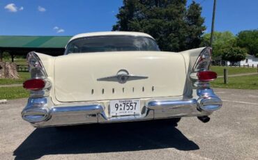 Pontiac-Super-chief-1957-Kenya-IvoryBlack-Ac-18