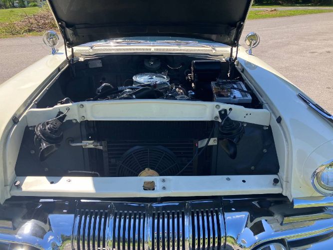 Pontiac-Super-chief-1957-Kenya-IvoryBlack-Ac-20
