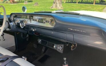 Pontiac-Super-chief-1957-Kenya-IvoryBlack-Ac-3