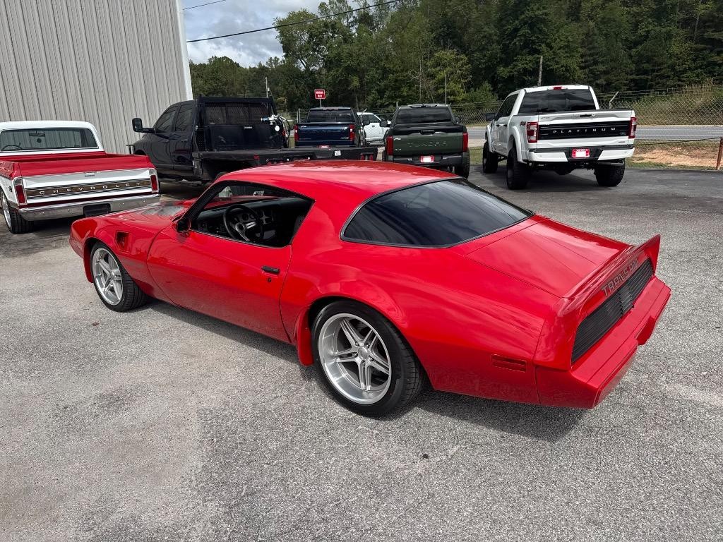 Pontiac-TRANS-AM-Built-6.0-4-link-TMI-interior-Wilwood-1979-17